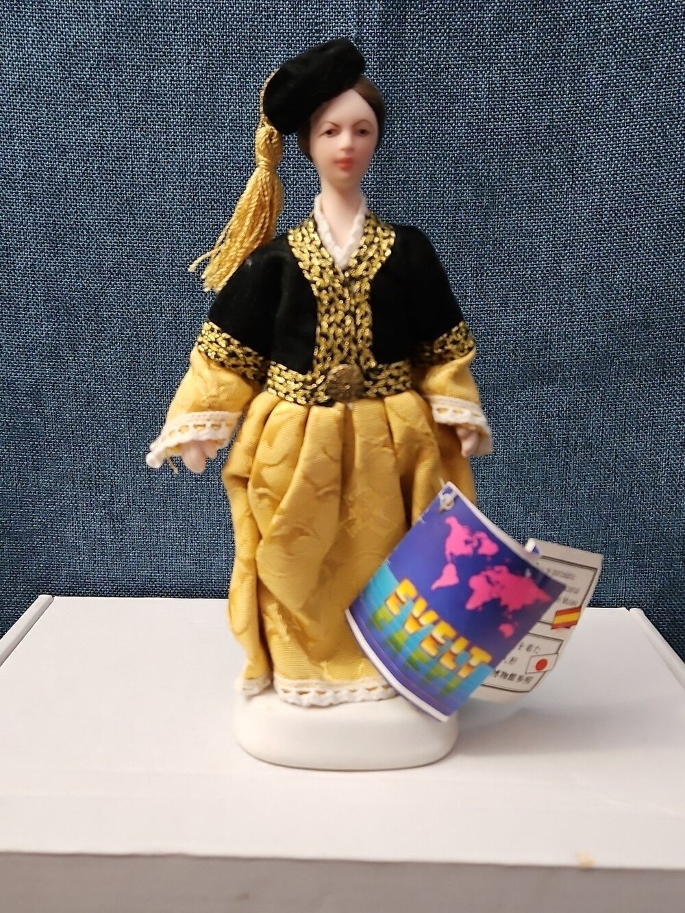 Vintage Evelt Themis Porcelain Doll | Handmade in Greece | Traditional Costume | - Picture 4 of 16